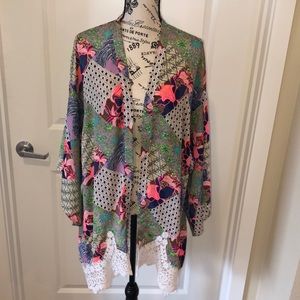 Beautiful Victoria Secret robe.